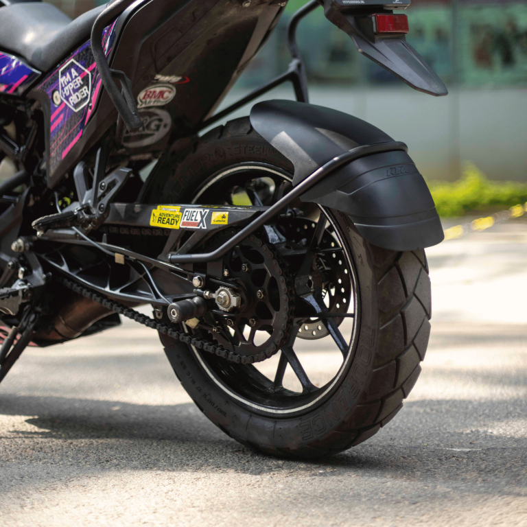 HR-ADV 390 TYRE HUGGER-MOTOR CYC ACC